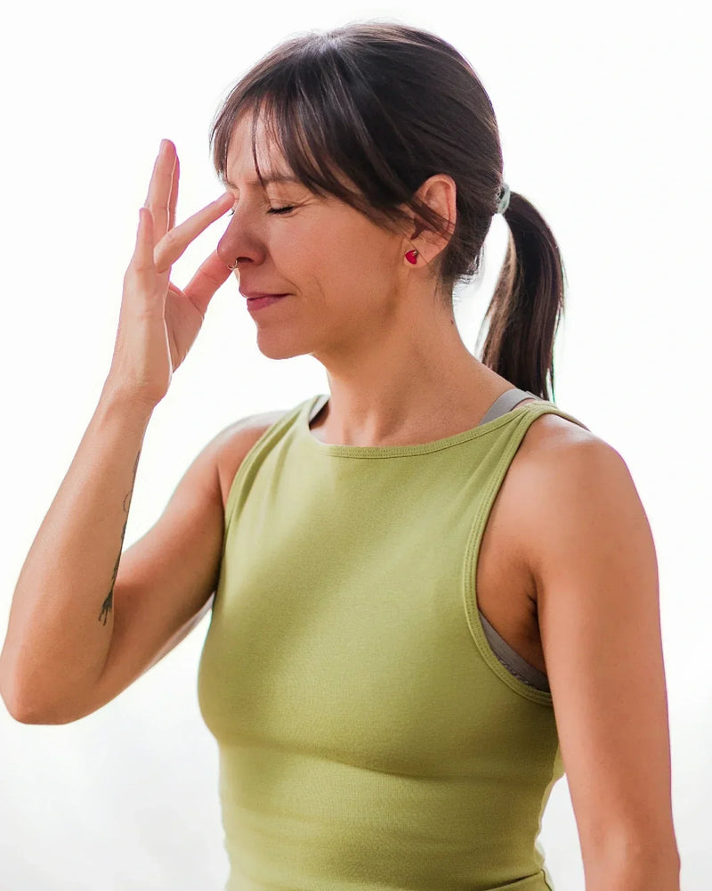 Best Herbal Supplements for Reducing Sugar Cravings | Glycora