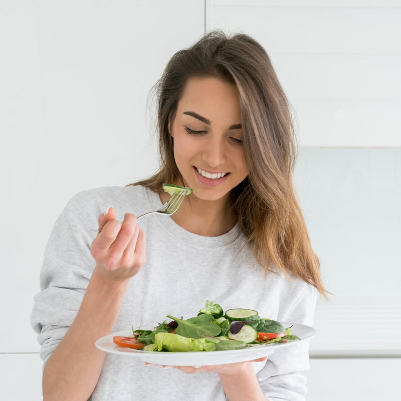 The 1-Minute Ritual That Ends Morning Bloating